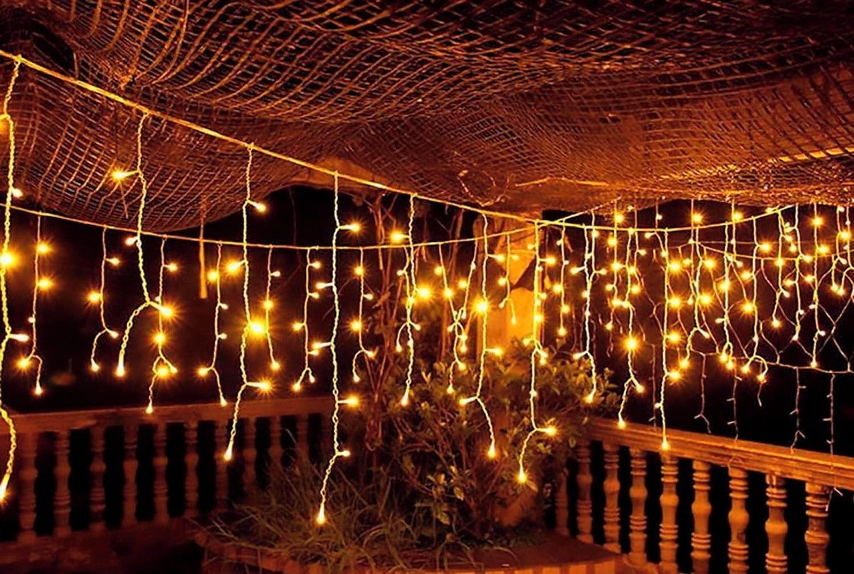 Pisca Pisca Cascata - LED - 220V - Branco Quente Ecosoli