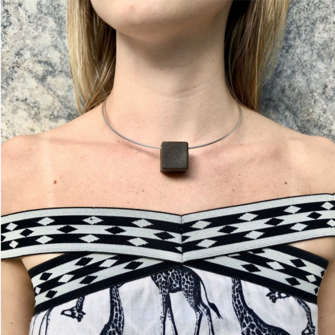 Gargantilha Cube - Recoffee