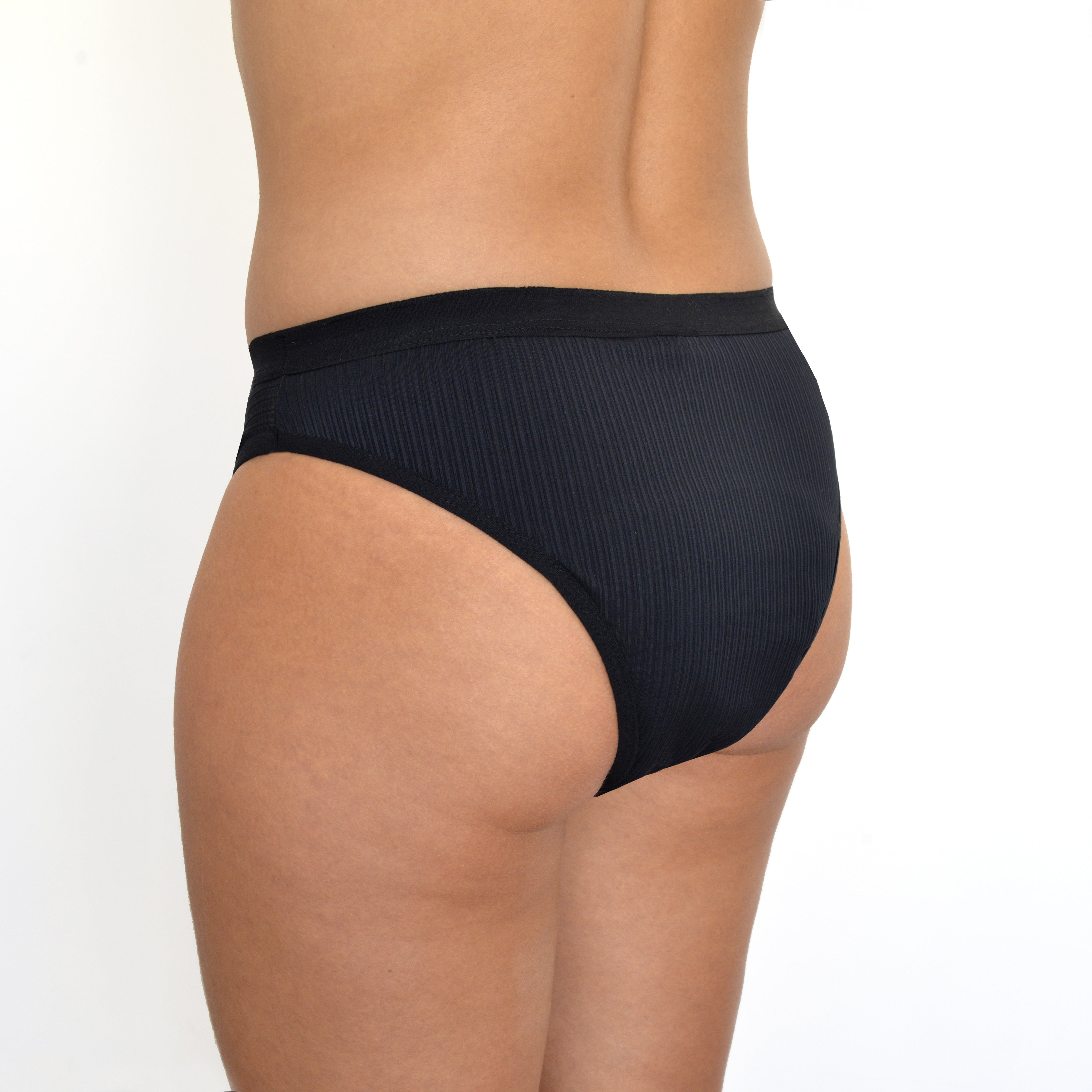 Lingerie/Calcinha Absorvente Ecoabs - Tanga - Preto